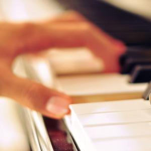 凸凹偷窥凹xXX视频
